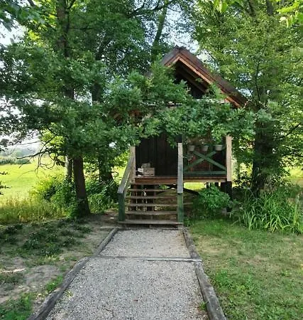 مزرعة للإقامة Osada Debowo